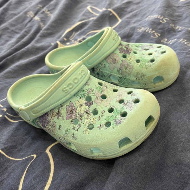 Тапочки оригинальные crocs