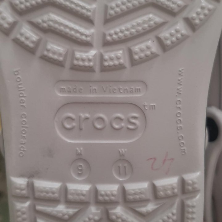 Crocs