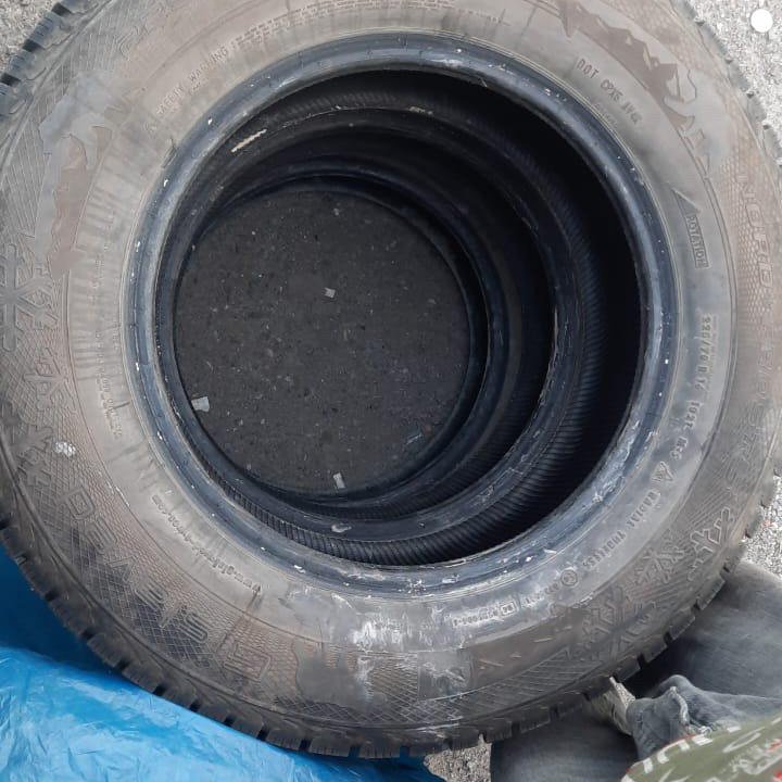 Зимние шины 225/70 R16