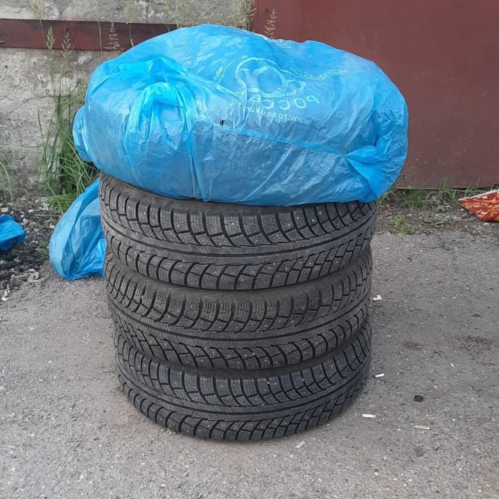 Зимние шины 225/70 R16