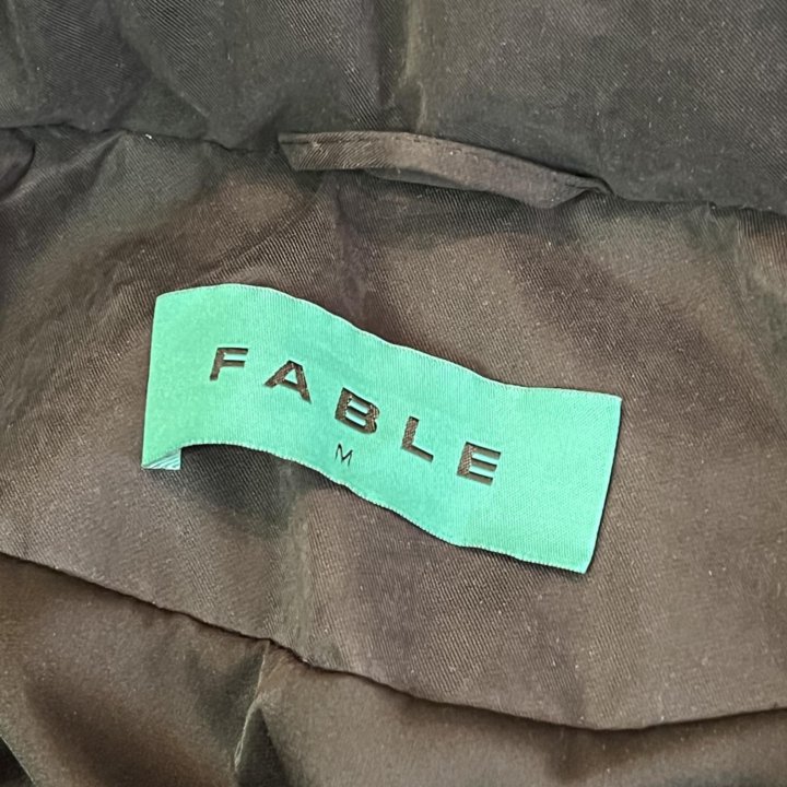 Пуховик Fable Track Black M