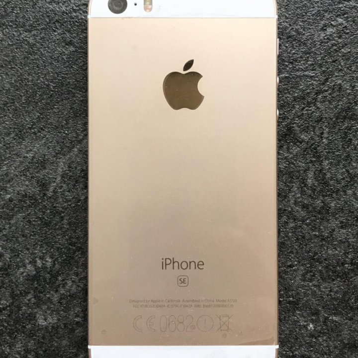 iPhone SE, 32 Gb (Gold)