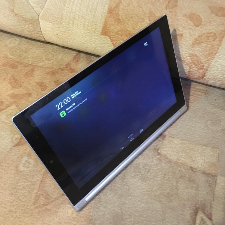 Планшет Lenovo YOGA