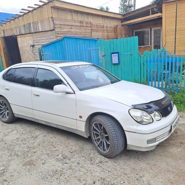 Toyota Aristo, 1998