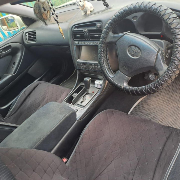 Toyota Aristo, 1998