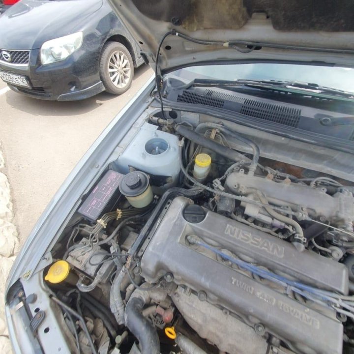 Nissan Primera, 2000