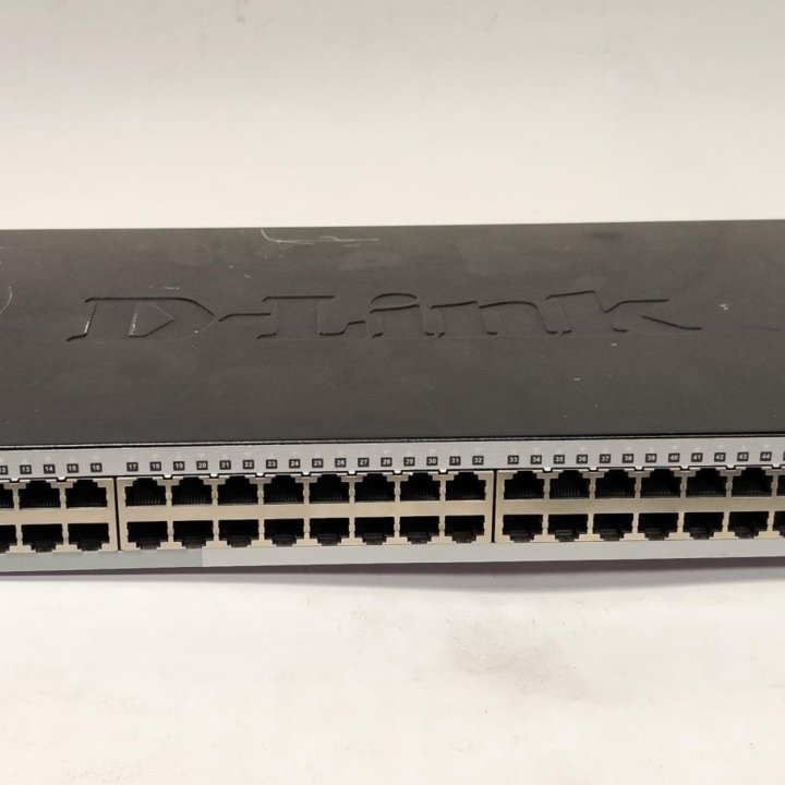 Switch 52 port D-Link DES-1210-52 10/100/1000 Mbps