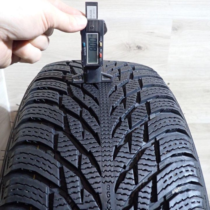 Nokian Tyres Hakkapeliitta R3 245/50 R18 100R