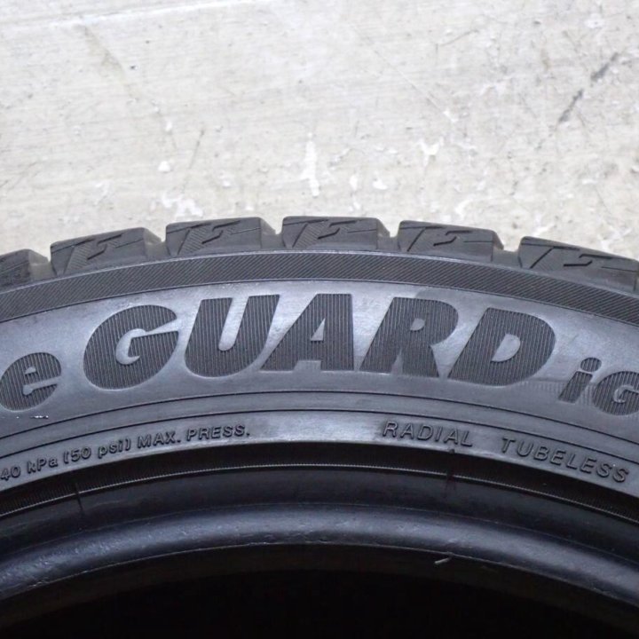 Yokohama Ice Guard IG60 245/45 R18 100Q