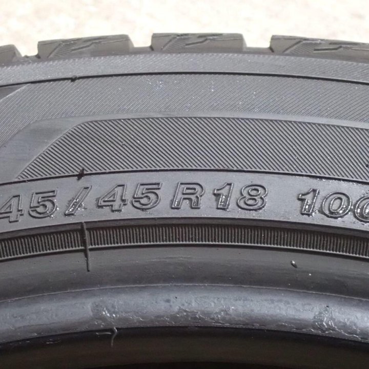 Yokohama Ice Guard IG60 245/45 R18 100Q