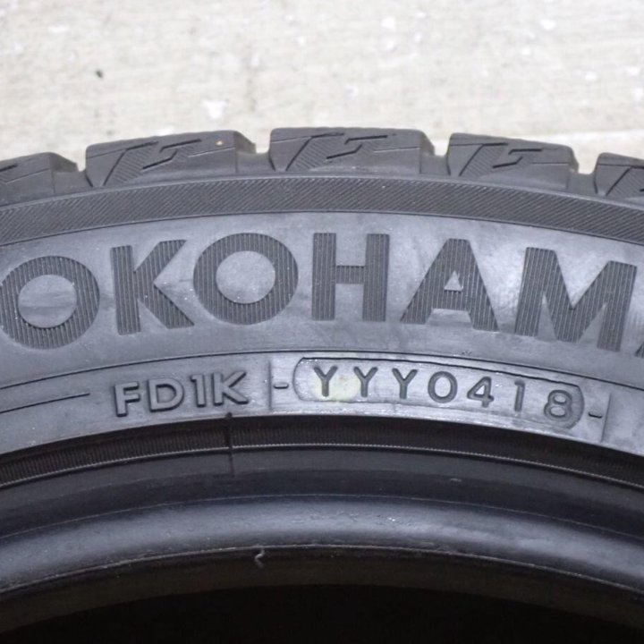 Yokohama Ice Guard IG60 245/45 R18 100Q