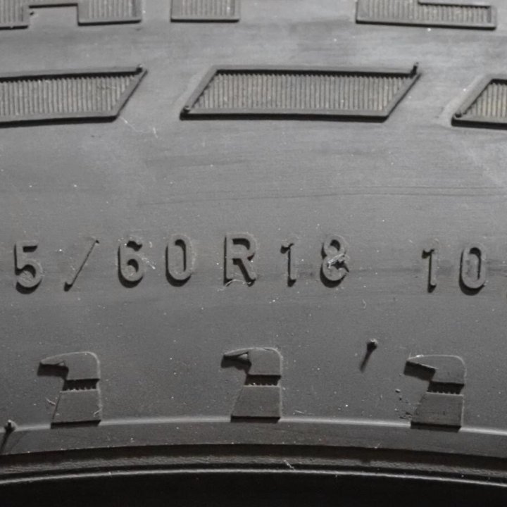 Nokian Tyres Hakkapeliitta 7 SUV 235/60 R18 107T