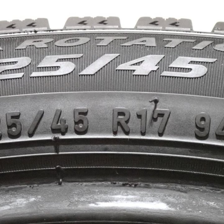 Pirelli Ice Zero 225/45 R17 94T