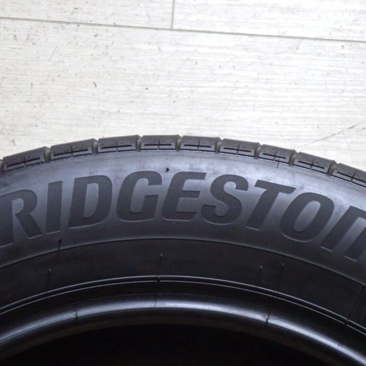 Bridgestone Alenza H/L 33 225/60 R18 100H