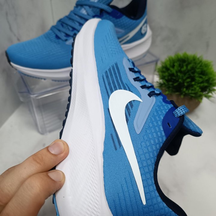 Кроссовки мужские летние Nike