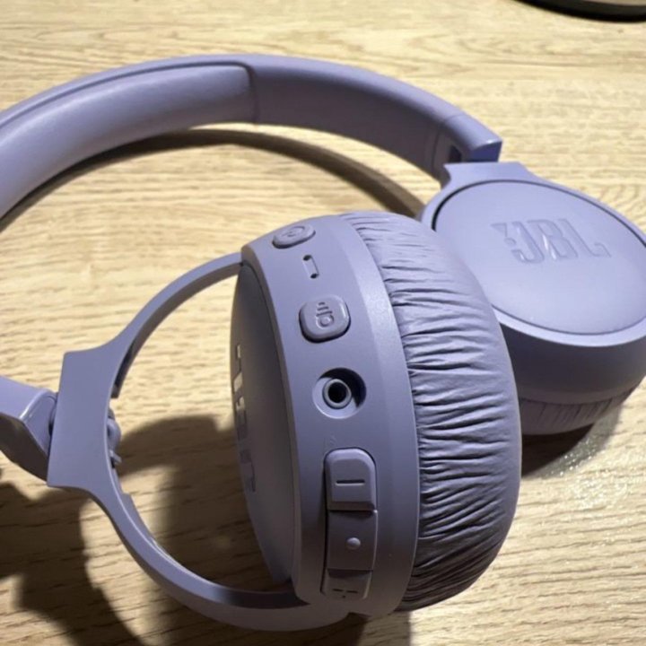 Беспроводные наушники JBL tune 520BT