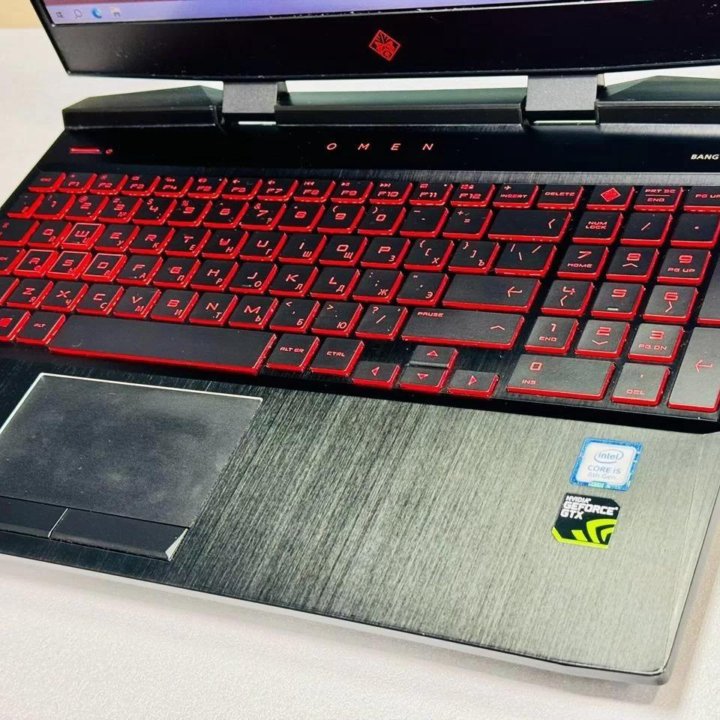 HP Omen 15.6