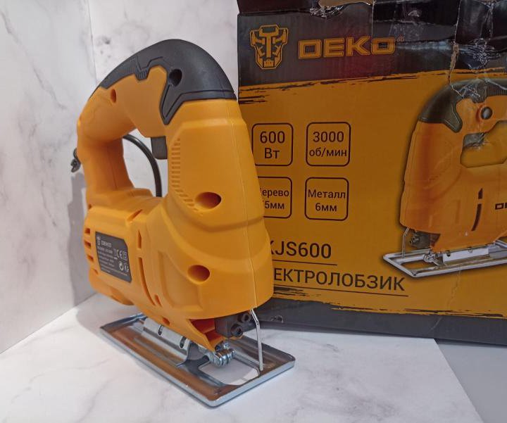 Лобзик Deko DKJS600