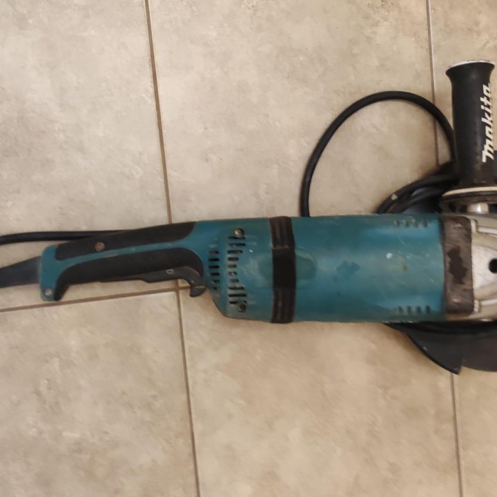 УШМ Makita GA 9030 S