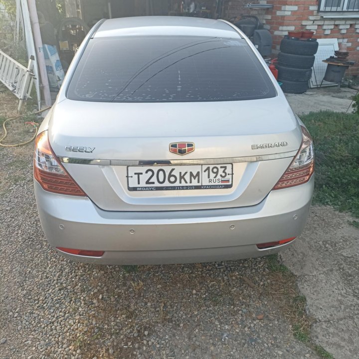 Geely Emgrand EC7, 2013