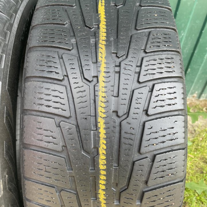 Nokian Hakkapeliitta R Sport Utility 235/60 R18