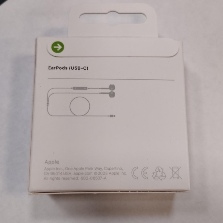 Наушники EarPods (USB-C) в коробке