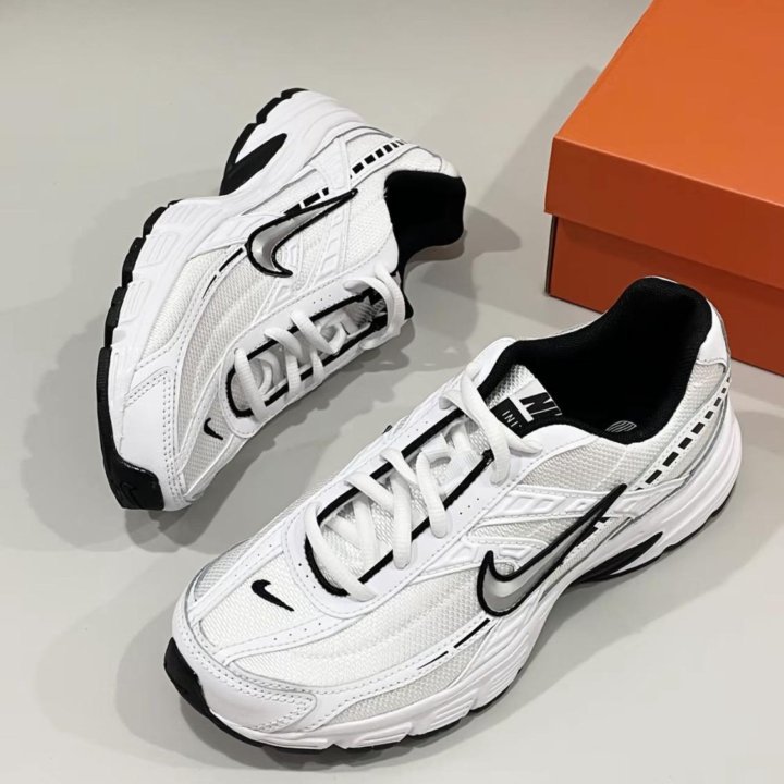 nike initator новые оригиналы