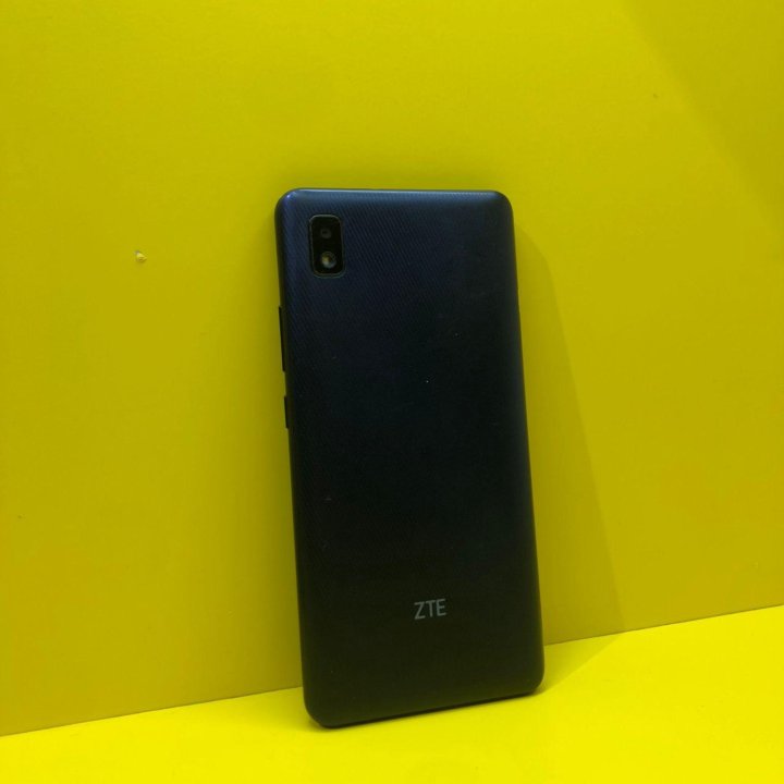 Смартфон ZTE Blade L210 32gb