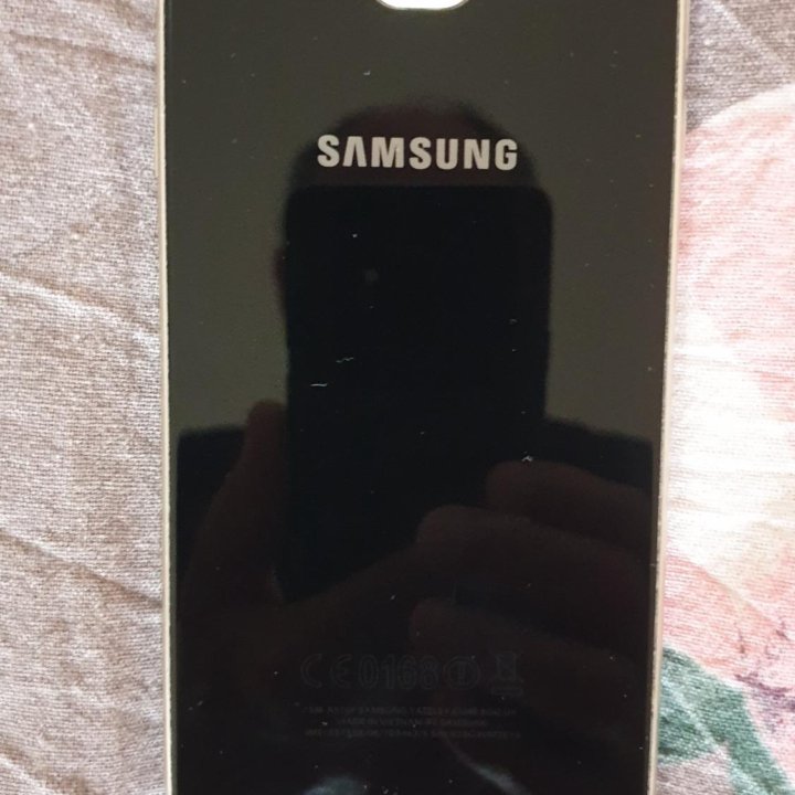 Samsung Galaxy A5 (2016). SM--A510F/DS.