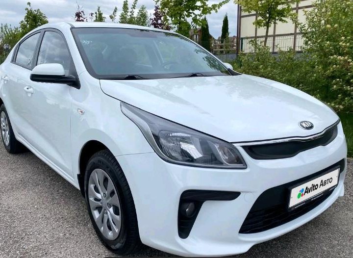 Аренда с выкупом автомобиля KIA RIO