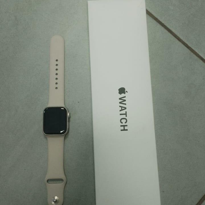 часы Apple Watch SE A2722