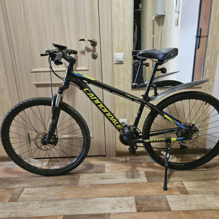 Cannondale 17 catalyst 4 midnight 27,5