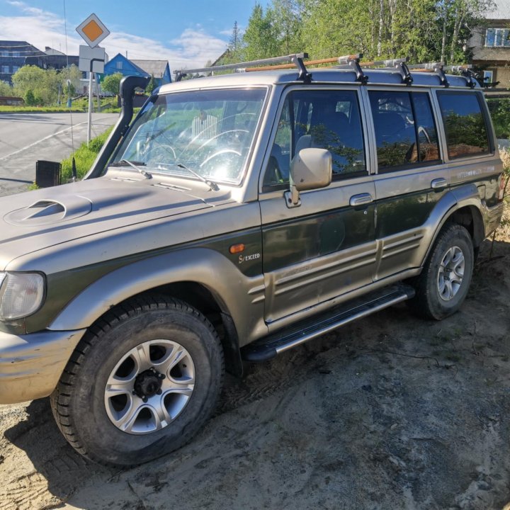 Hyundai Galloper, 2001