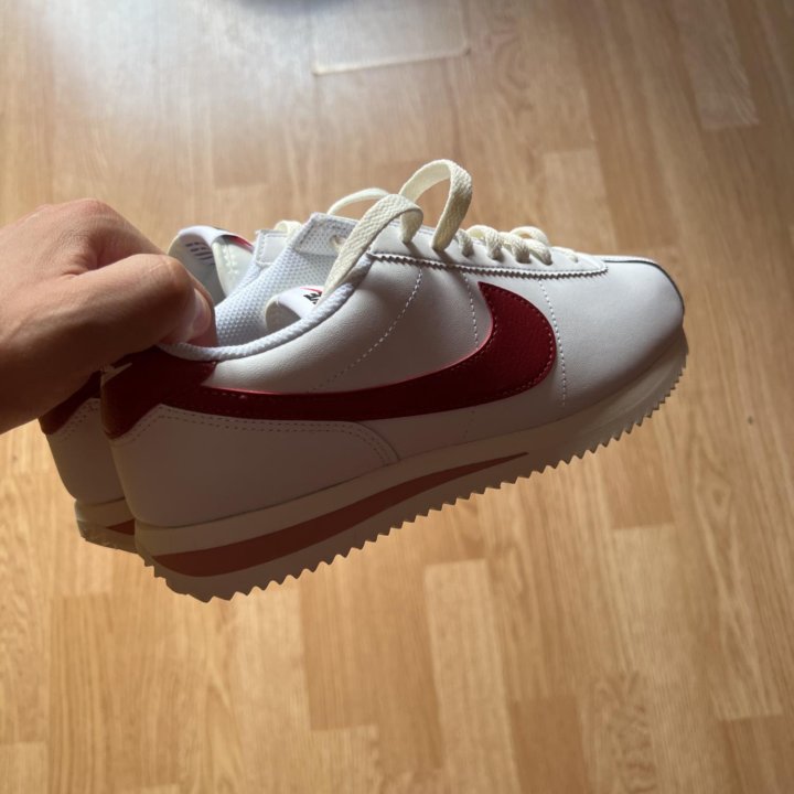 Nike Cortez