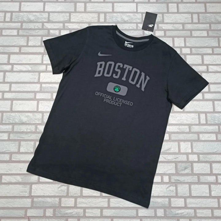 Футболка мужская чёрная Nike Boston