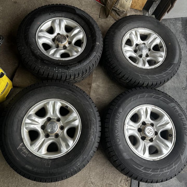 Колеса YOKOHAMA шипы 265/70R16 TLC PRADO SURF