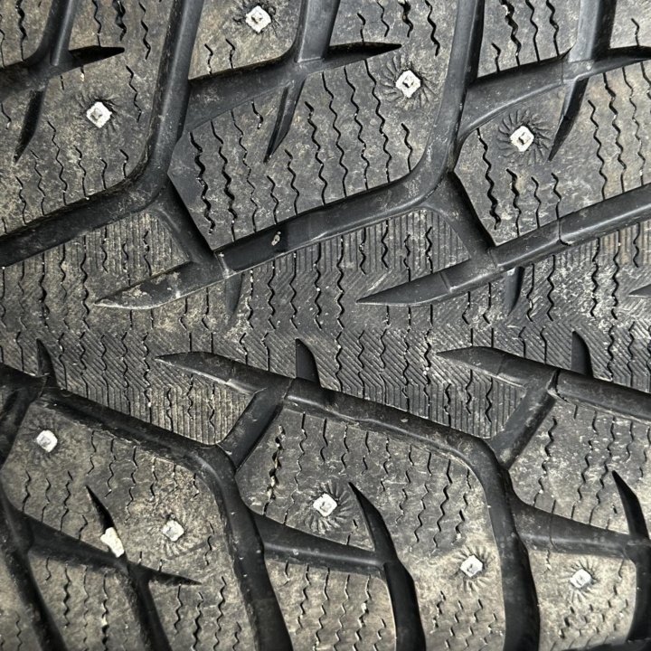 Колеса YOKOHAMA шипы 265/70R16 TLC PRADO SURF