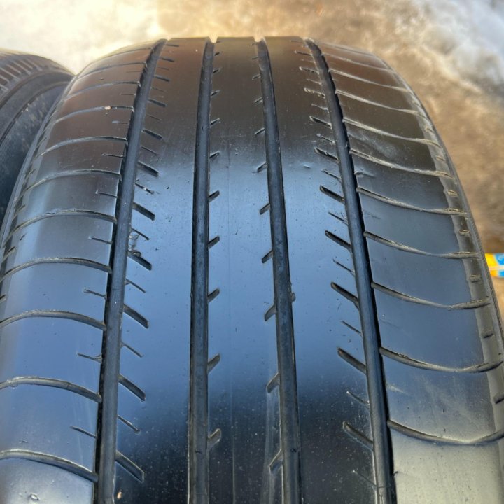 2 шт Лето Yokohama Bluearth E70BZ 215/55 R17 94V