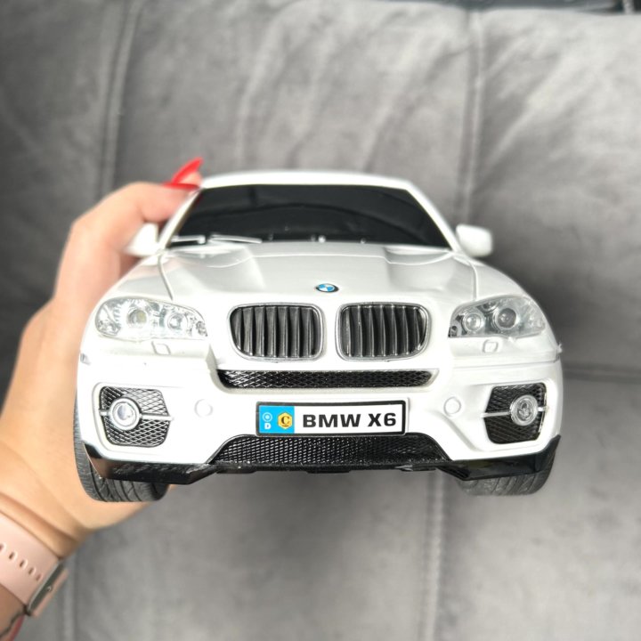 Машинка на пульте управления bmw x6 новая