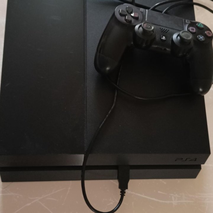 Продам playstation 4