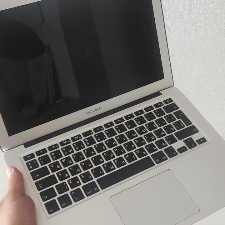 MacBook Air (13 дюймов, середина 2013 г.)