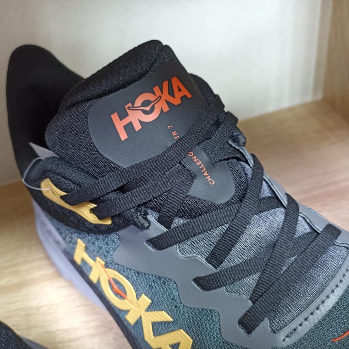 Кроссовки беговые Hoka One One