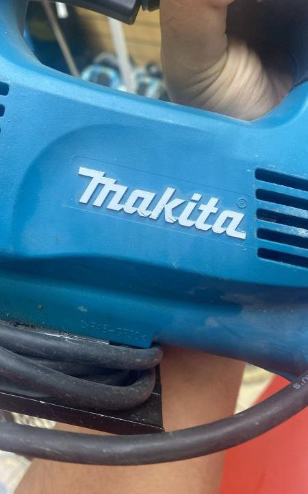 Лобзик Makita 4326