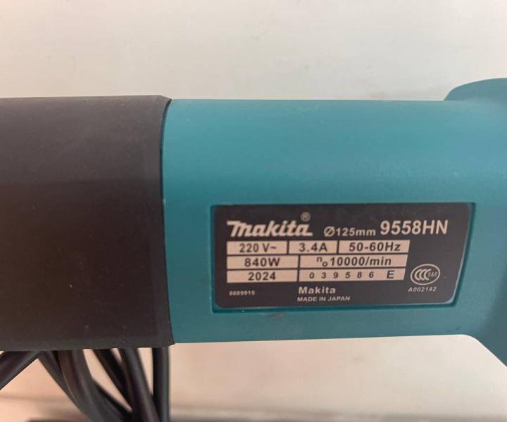 Болгарка Makita 9558