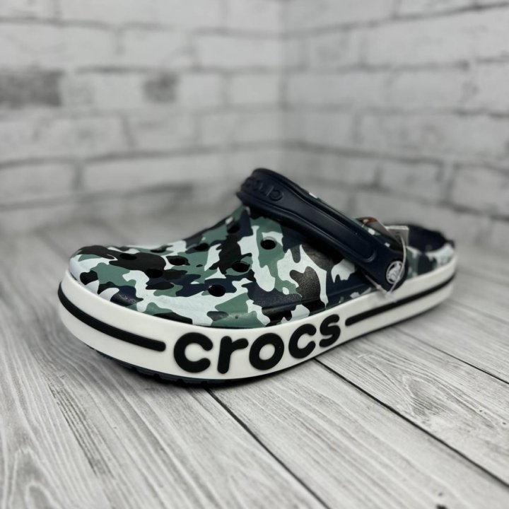 Crocs