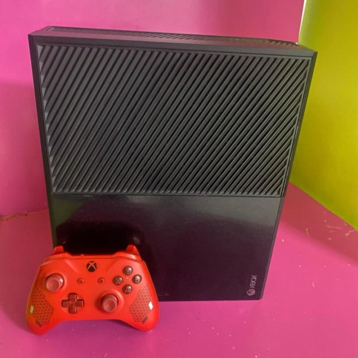 Игровая приставка Xbox One 1 TB