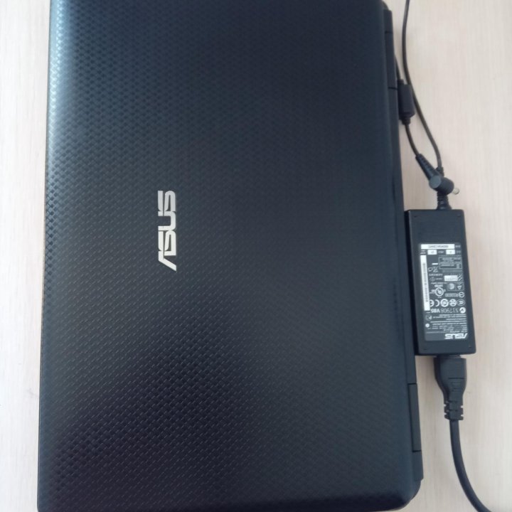 Asus p50ij