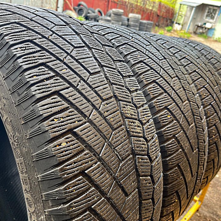 Зима Gislaved Soft Frost 200 265/60 R18 114T