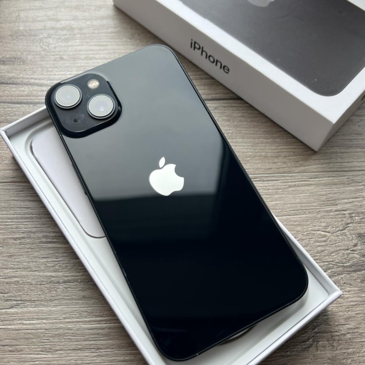 iPhone 13