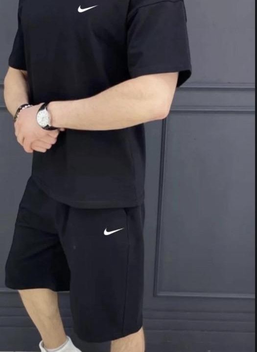 Костюм Nike